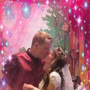 Meet your Posher, Marissa